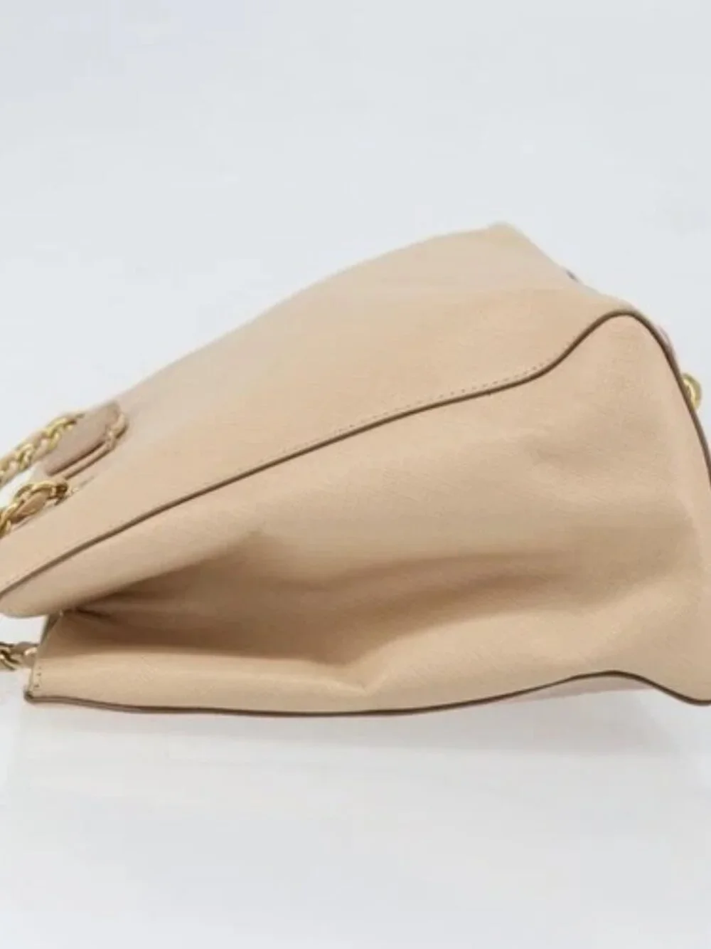Salvatore Ferragamo Shoulder Bag Leather Gold Beige Auth ka111